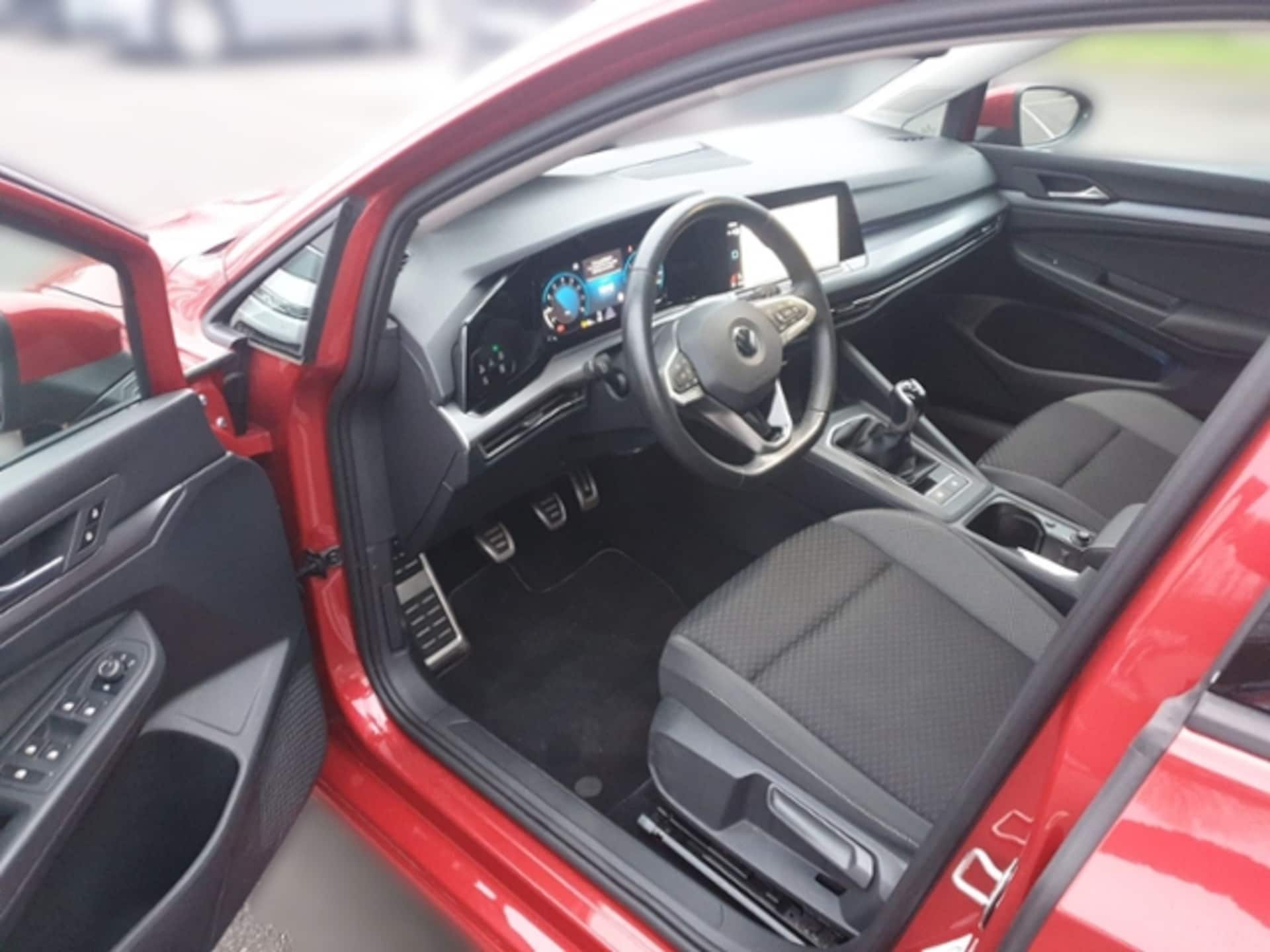 Volkswagen Golf Active