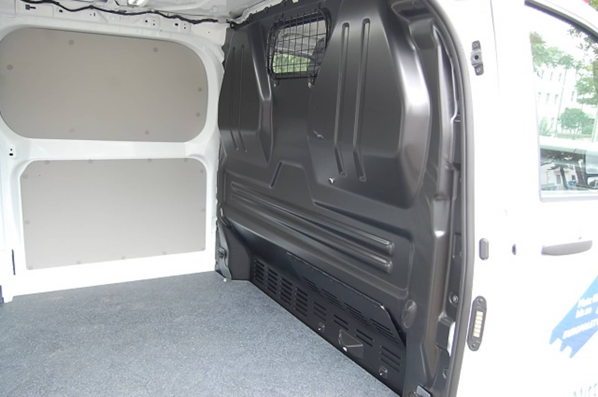 Volkswagen Transporter Kasten kurzer Radstand