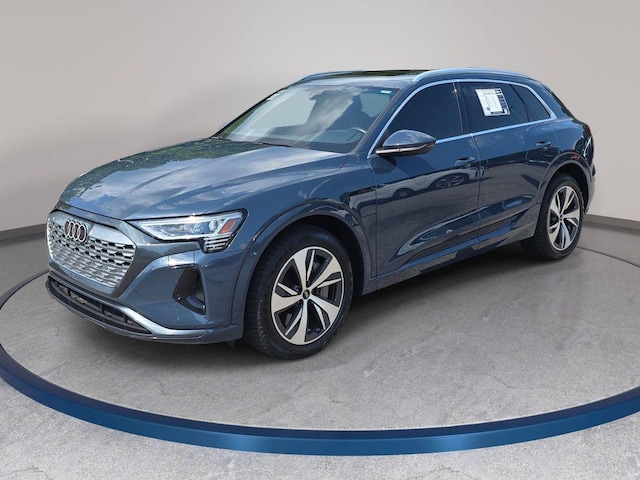 2024 Audi Q8 e-tron