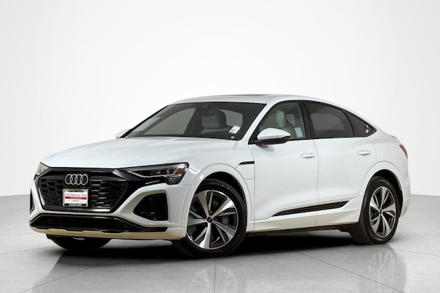 2024 Audi Q8 Sportback e-tron