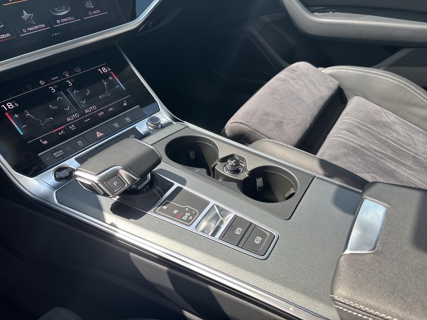 Bild über Audi A6 allroad quattro 55 TFSI quattro S tronic - für weitere Informationen kontaktieren Sie den Audi Partner