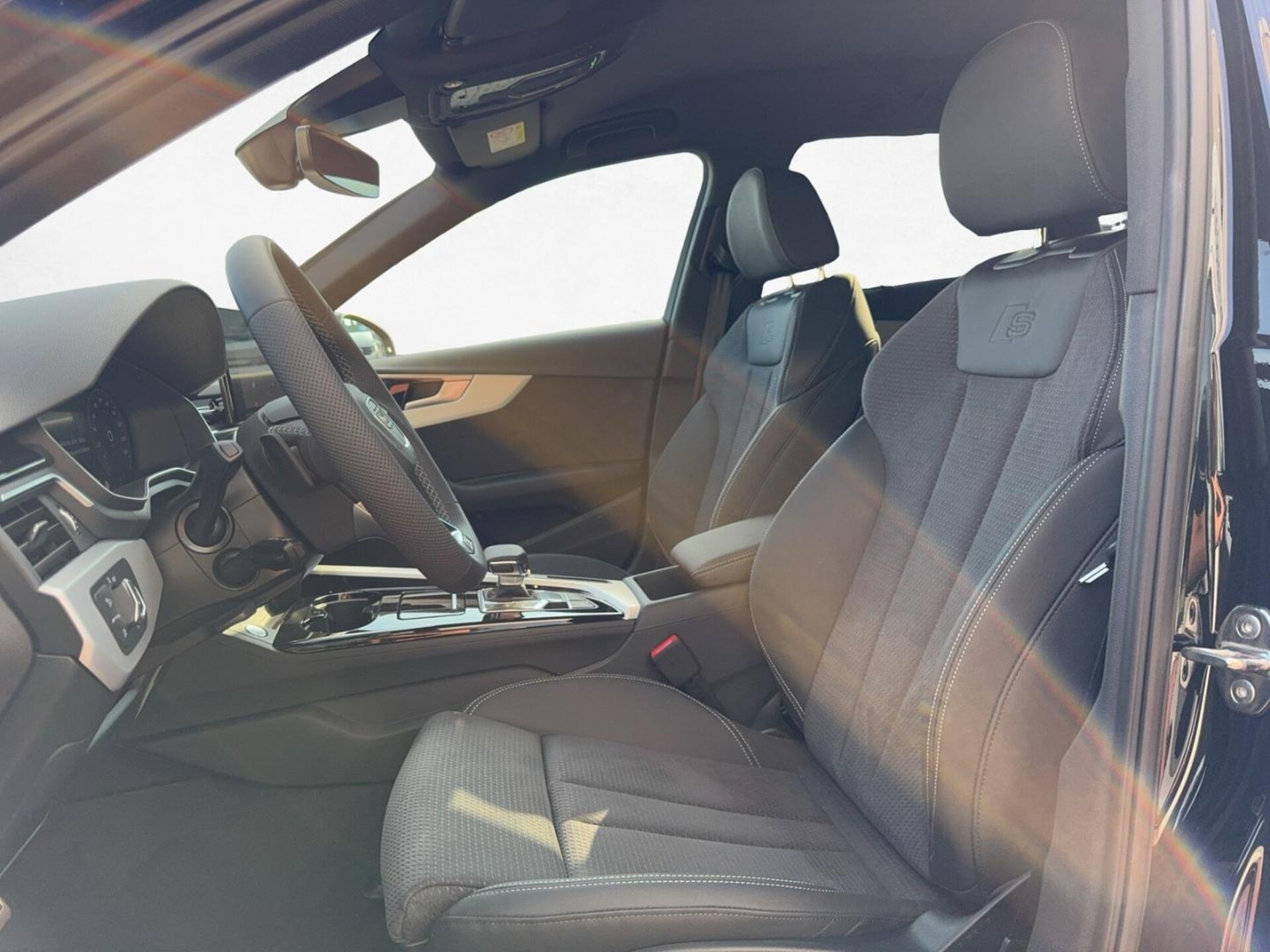 Audi A4 Avant S line
