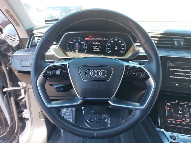 2024 Audi Q8 e-tron Prestige - Photo 19