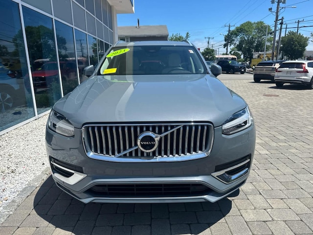 2023 Volvo XC90