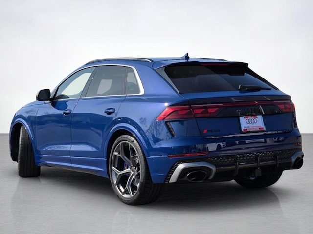 2026 Audi RS Q8 SUV performance