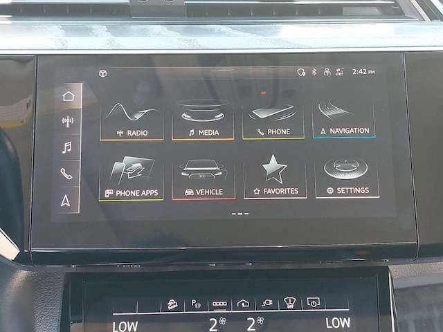 2024 Audi Q8 e-tron Prestige - Photo 24