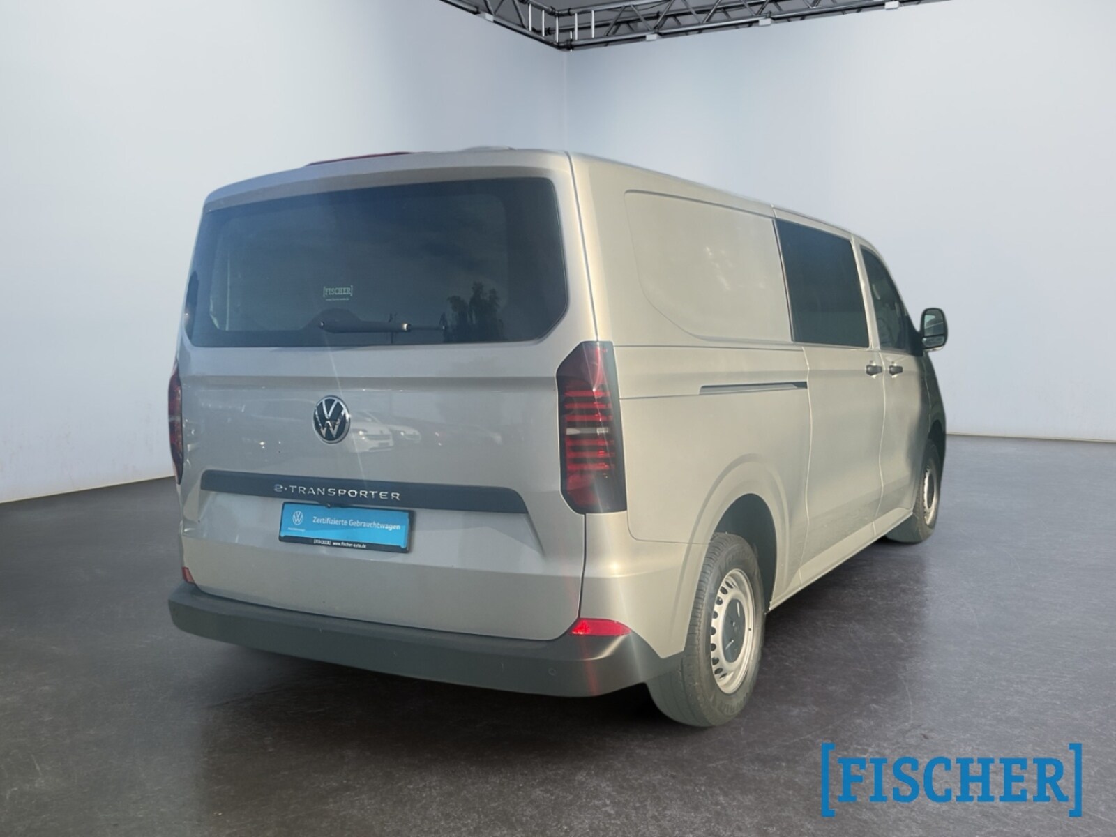 Volkswagen Transporter Kasten langer Radstand – Bild 4
