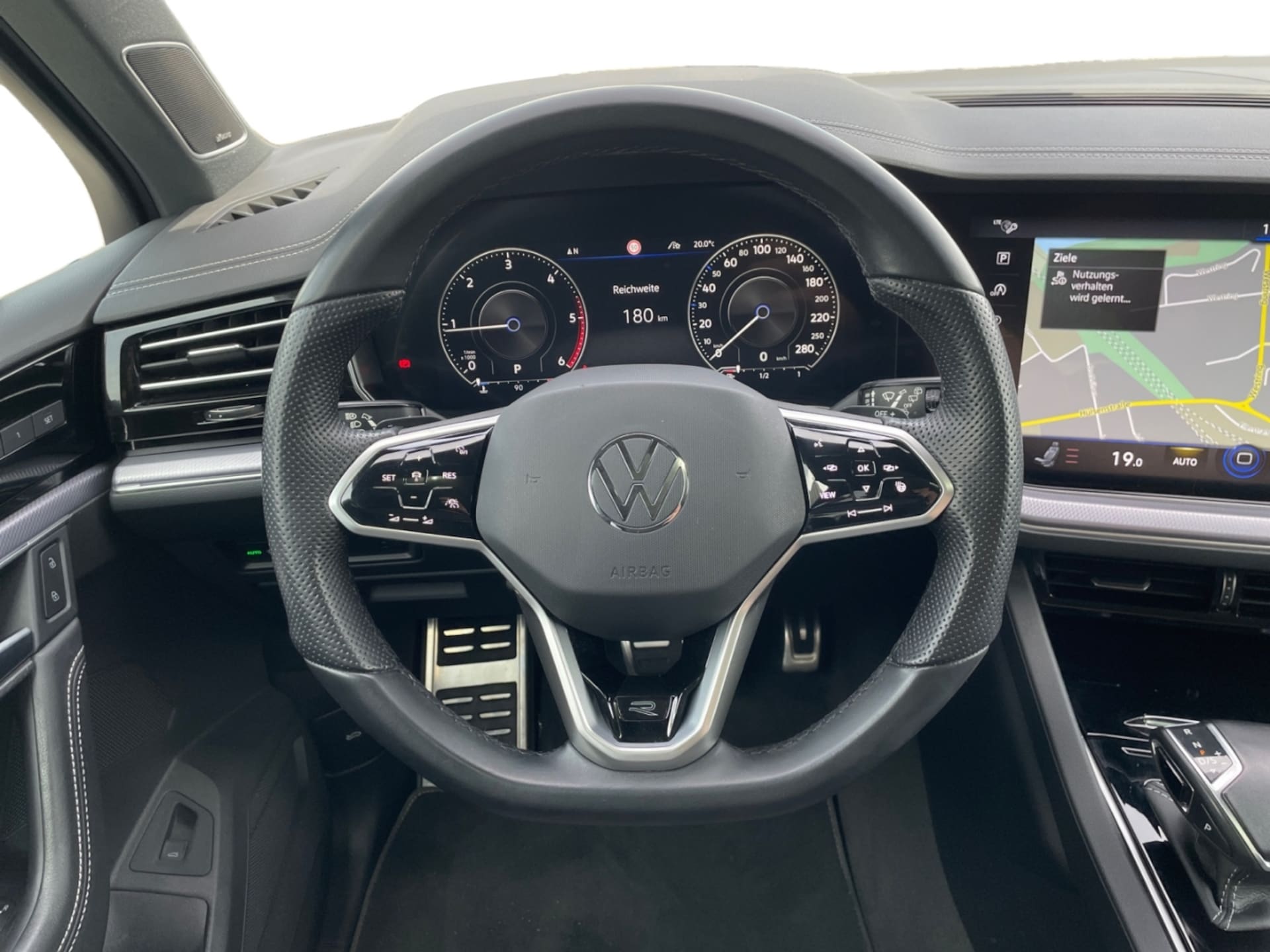 Volkswagen Touareg R-Line