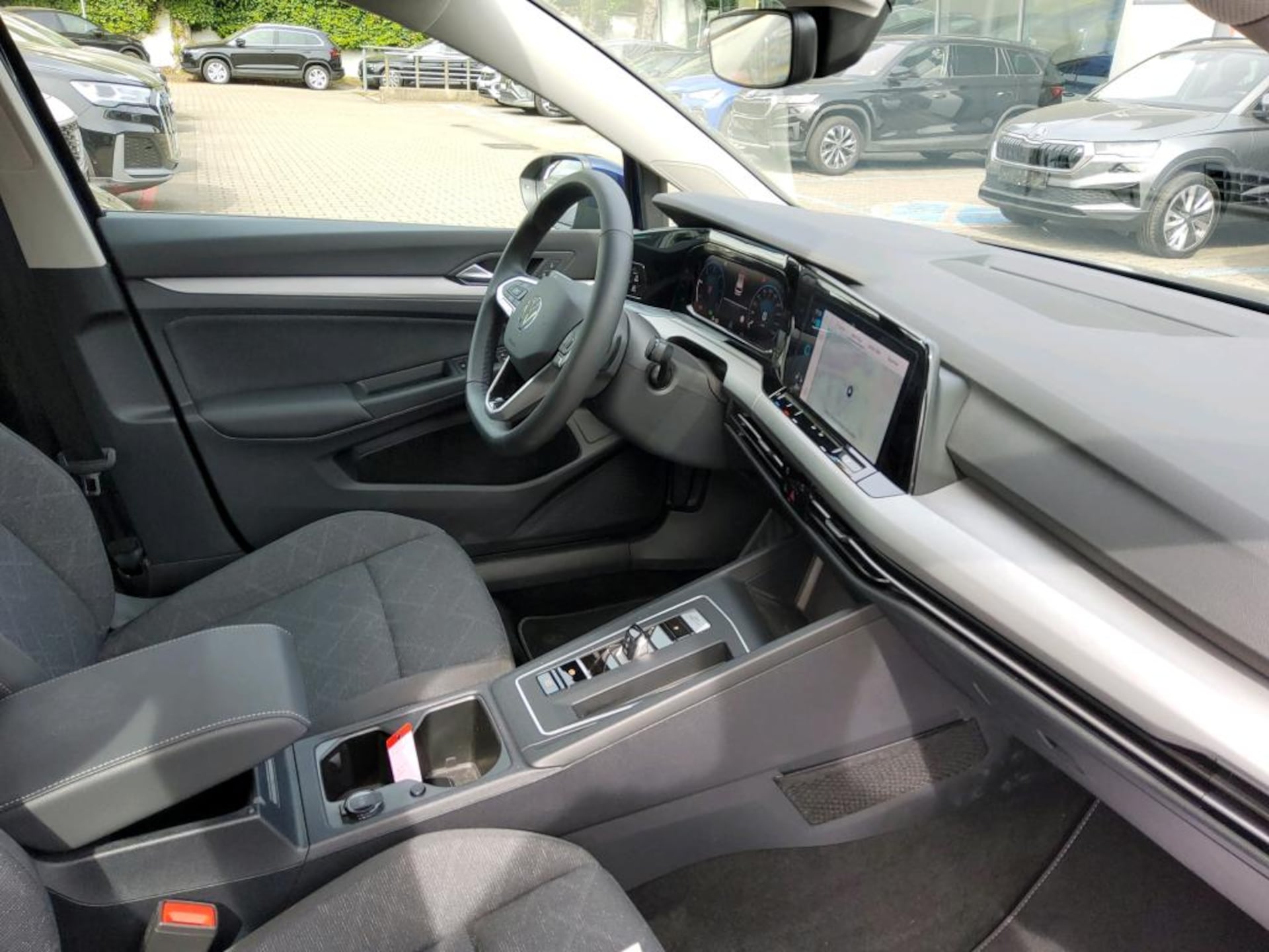 Volkswagen Golf Variant Life