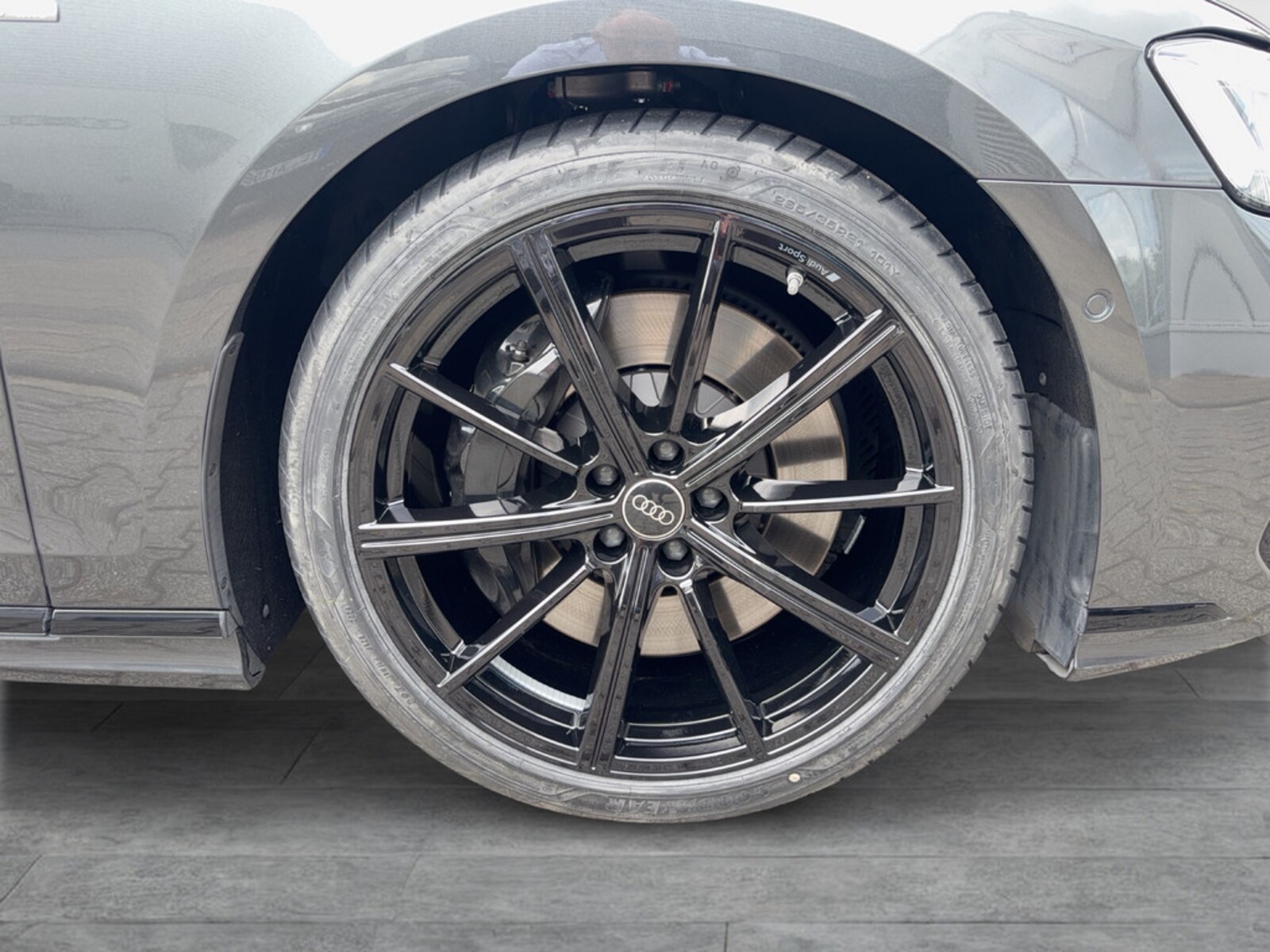 Audi A8 – Bild 7