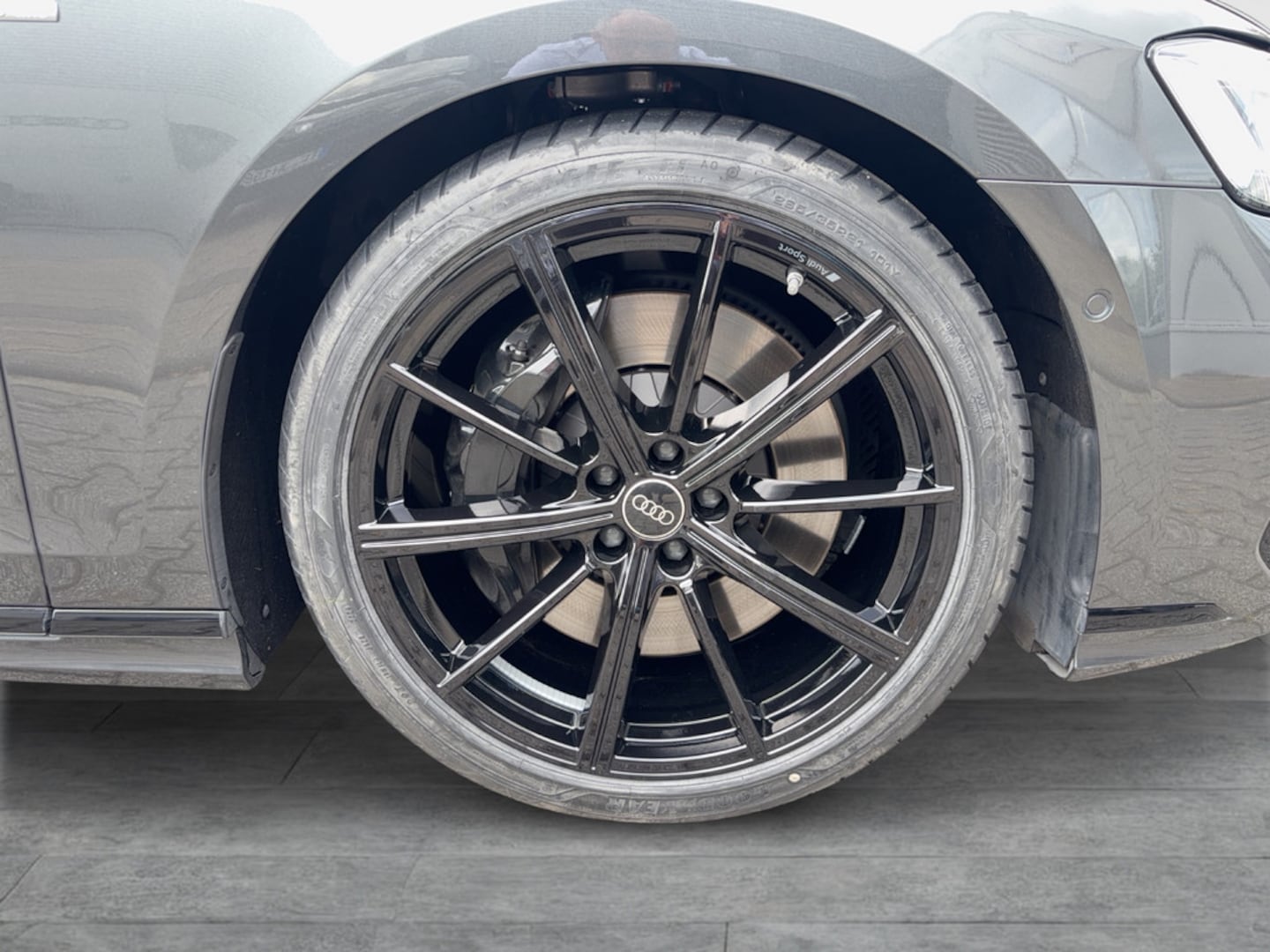 Bild über Audi A8 60 TFSI quattro tiptronic - für weitere Informationen kontaktieren Sie den Audi Partner