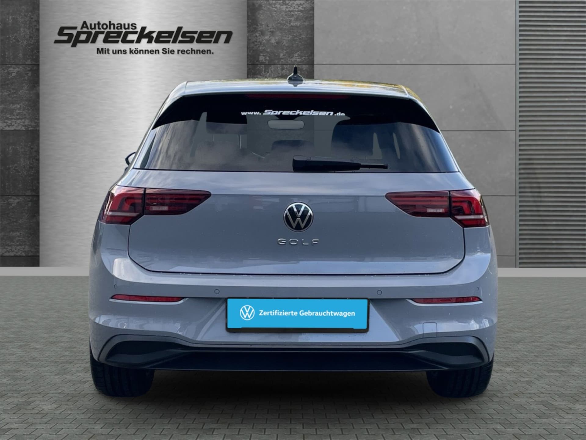 Volkswagen Golf Life