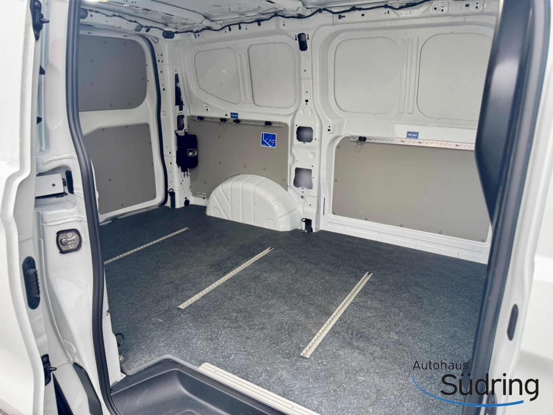 Volkswagen Transporter Kasten kurzer Radstand