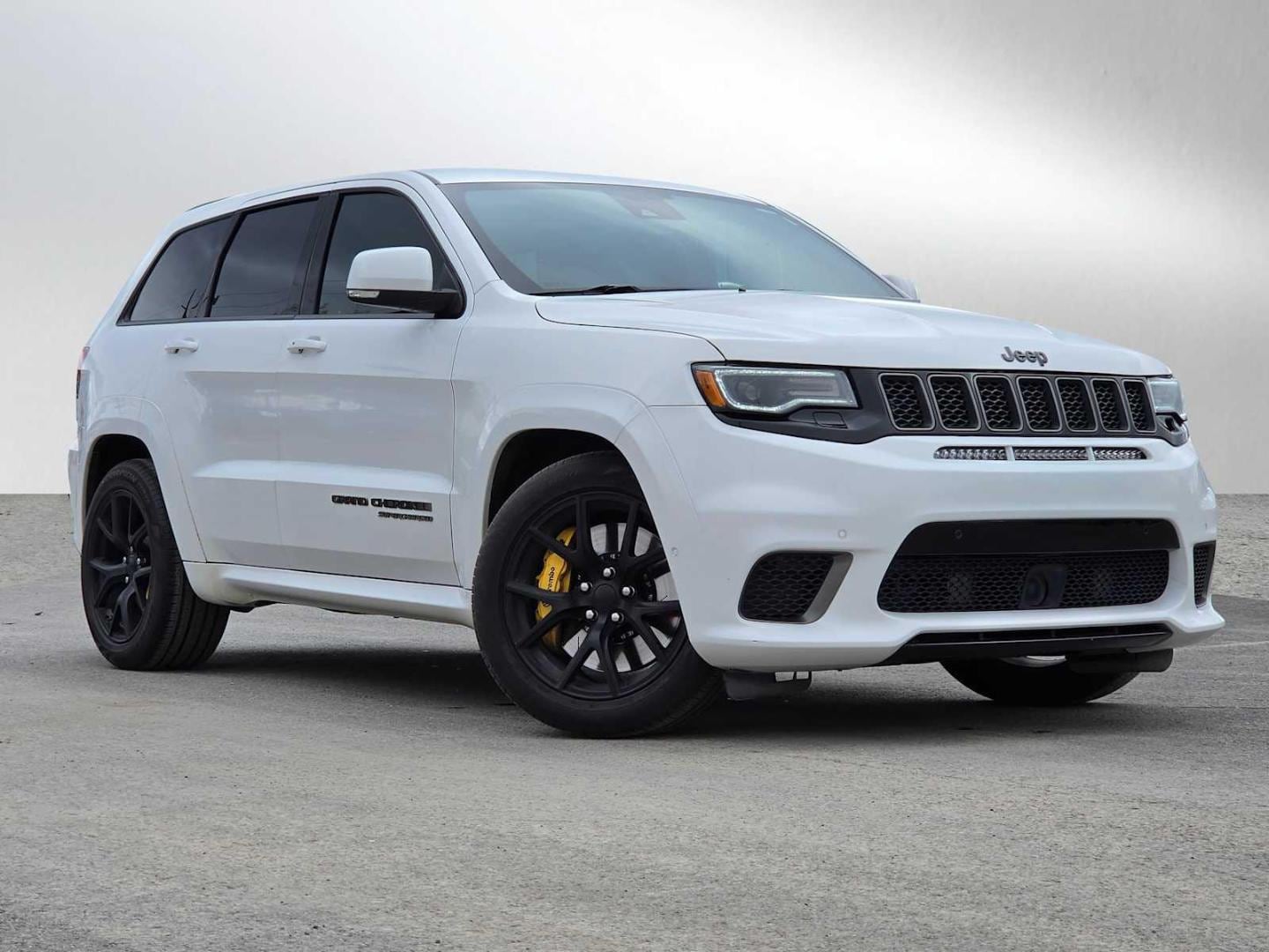 2019 Jeep Grand Cherokee Trackhawk's photo