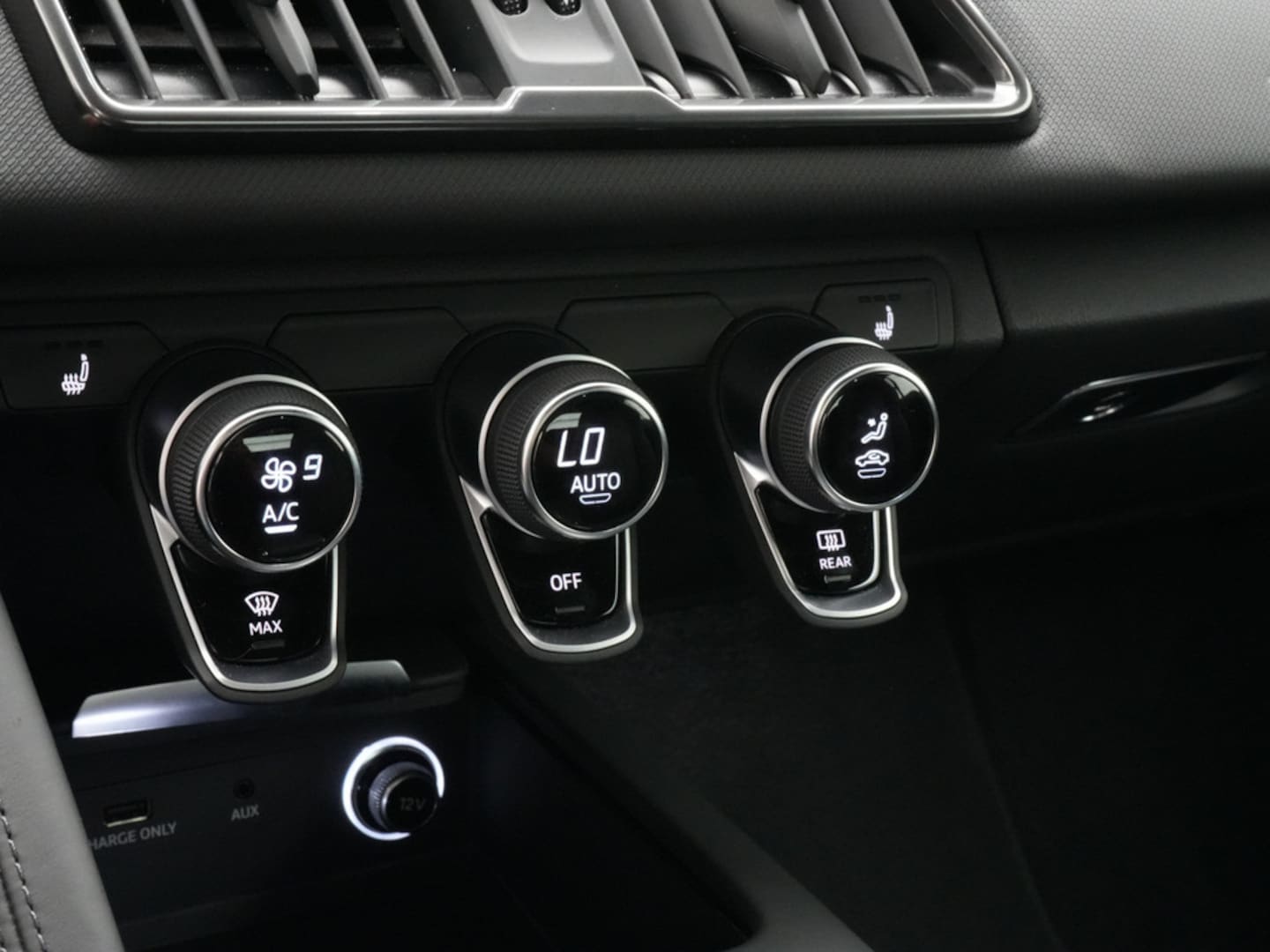 Bild über Audi R8 Coupé FSI S tronic - für weitere Informationen kontaktieren Sie den Audi Partner
