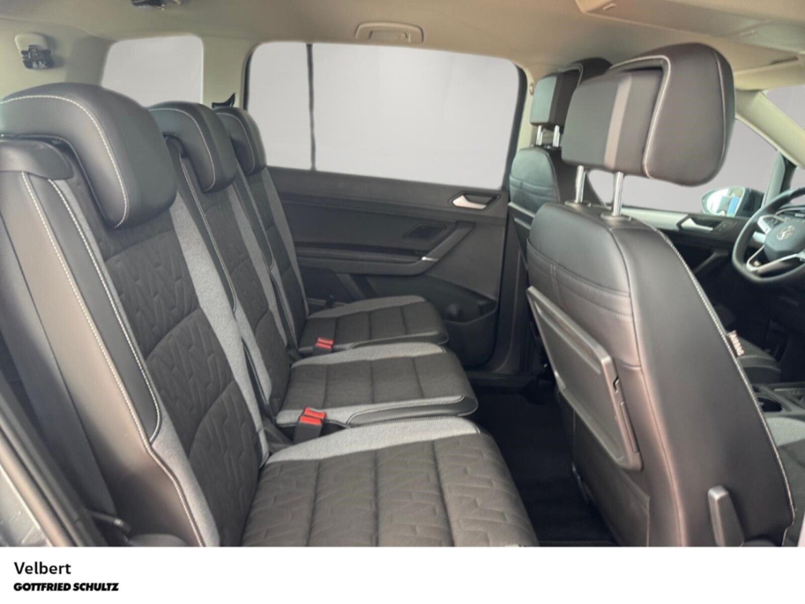 Volkswagen Touran – Bild 6