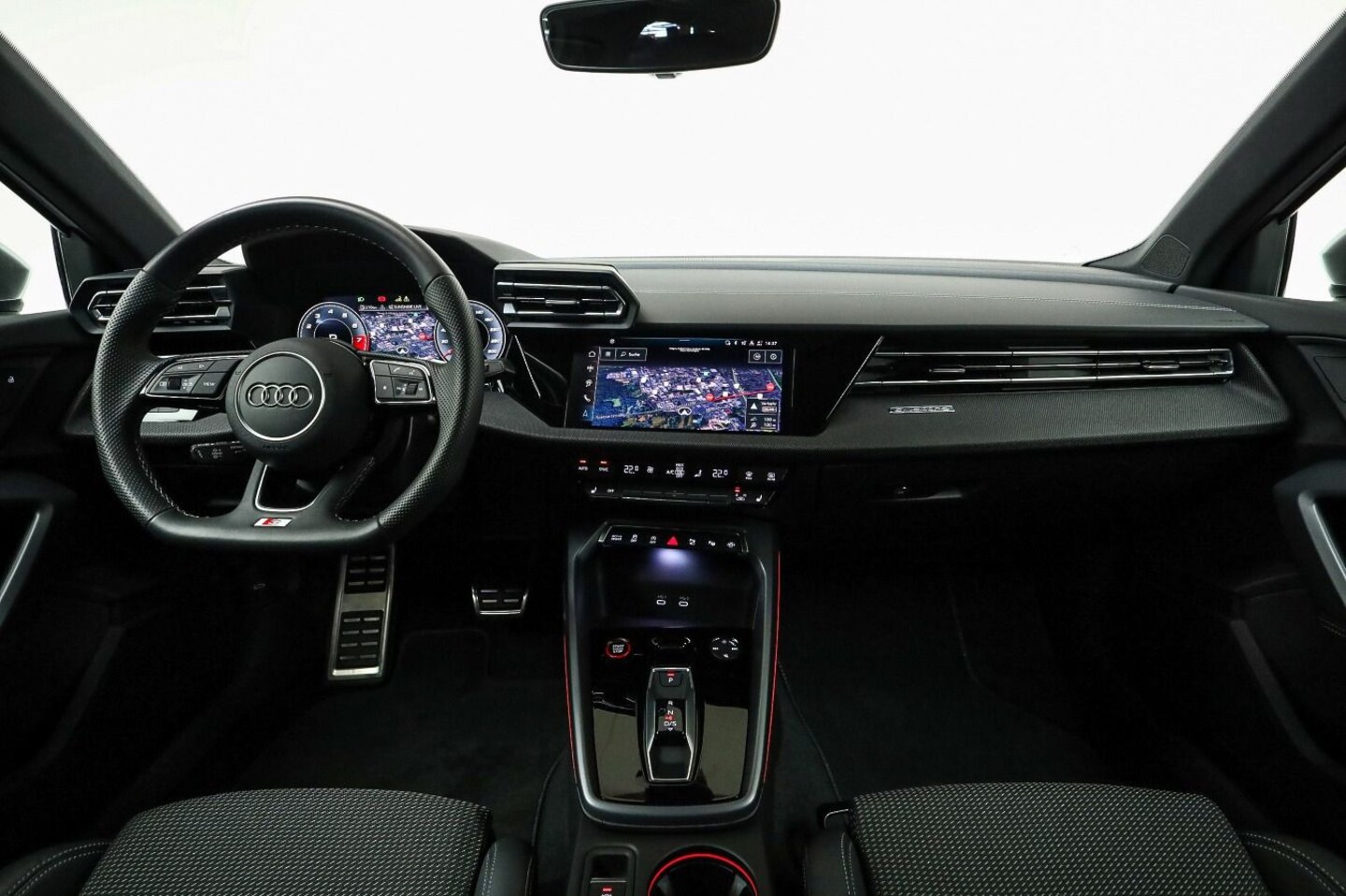 Bild über Audi S3 Sportback TFSI quattro S tronic - für weitere Informationen kontaktieren Sie den Audi Partner