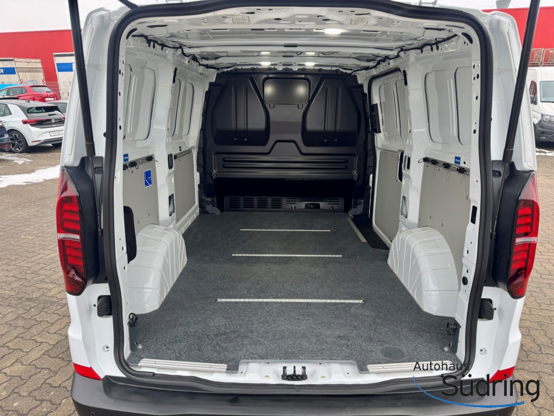 Volkswagen Transporter Kasten kurzer Radstand