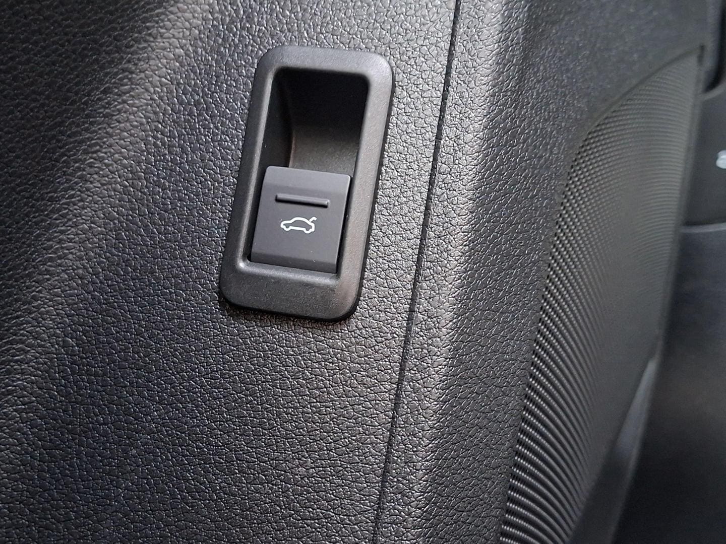 Image about Audi Q3 Sportback S Edition 35 TFSI 110 kW (150 ch) S tronic