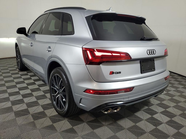 2022 Audi SQ5