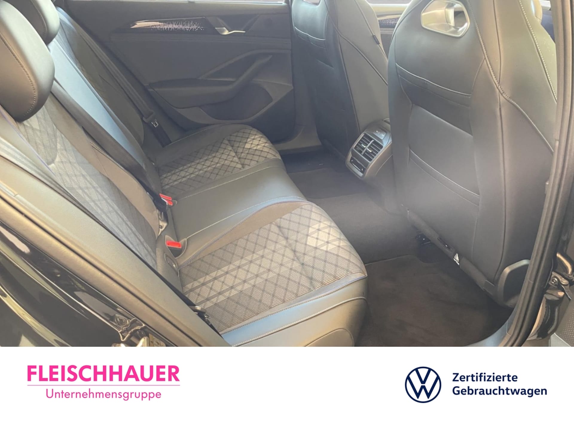 Volkswagen Passat R-Line