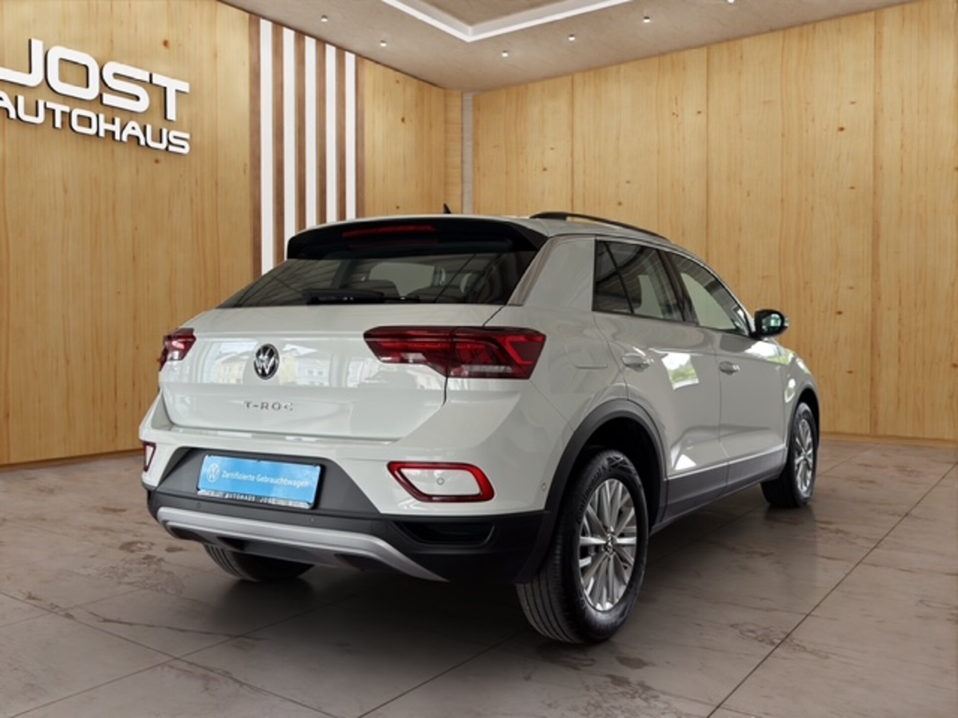 Volkswagen T-Roc Life