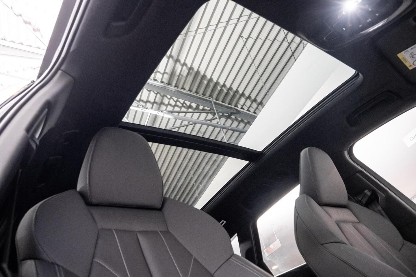 Image about Audi Q5 SUV TDI quattro 150 kW sport