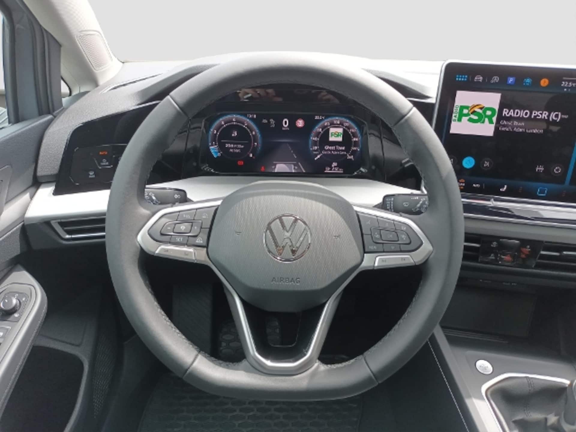 Volkswagen Golf Life