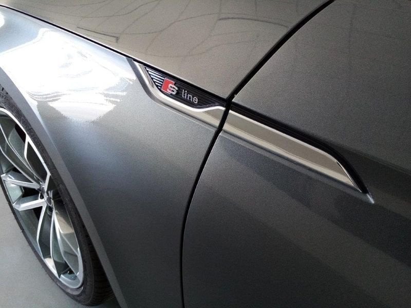 Image about Audi A5 Sportback S line edition 40 TDI quattro 150 kW (204 CV) S tronic