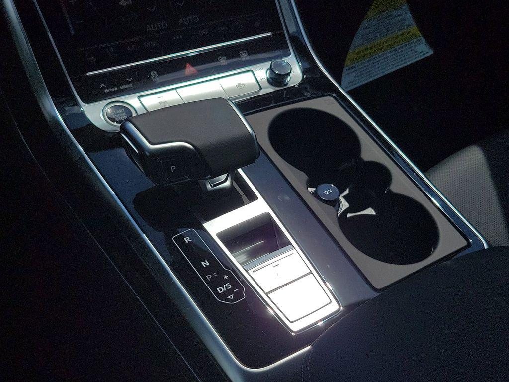 2026 Audi Q8 Premium Plus - Photo 15