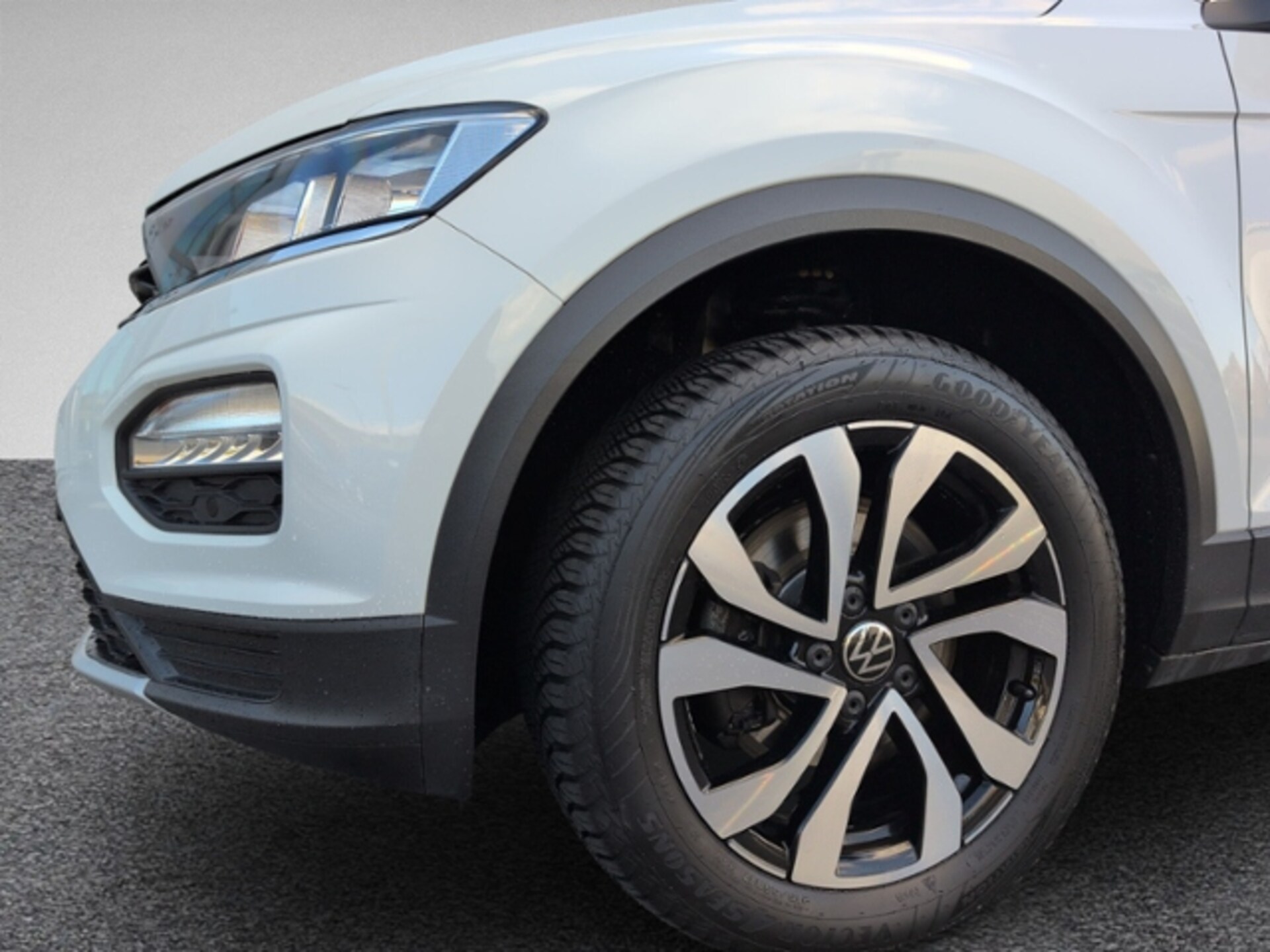 Volkswagen T-Roc Active