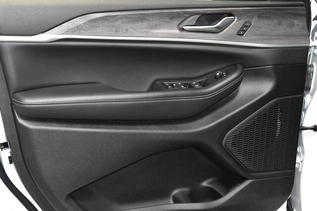 2024 Jeep Grand Cherokee L