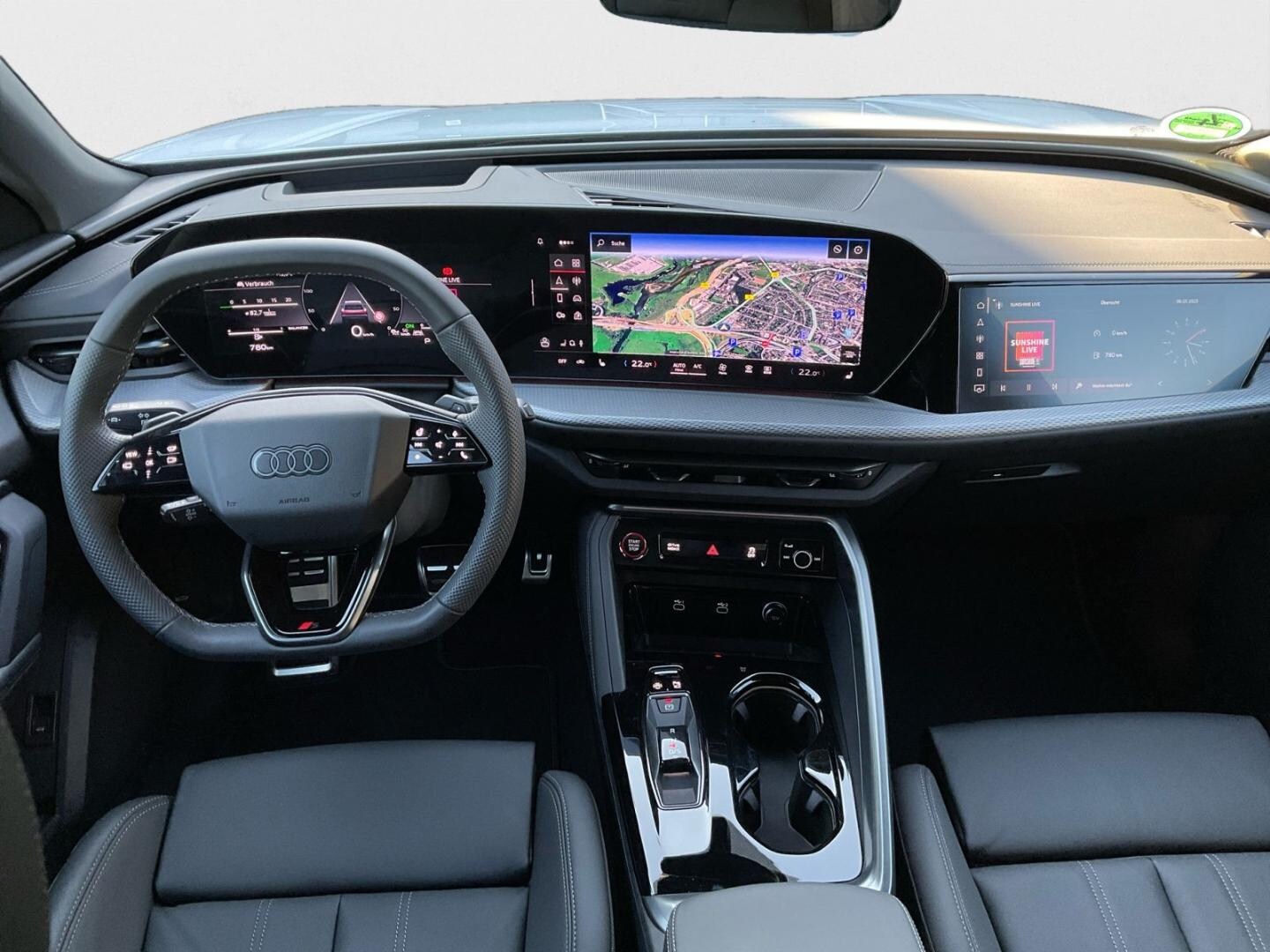 Bild über Audi Q5 SUV TDI quattro 150 kW S tronic - für weitere Informationen kontaktieren Sie den Audi Partner