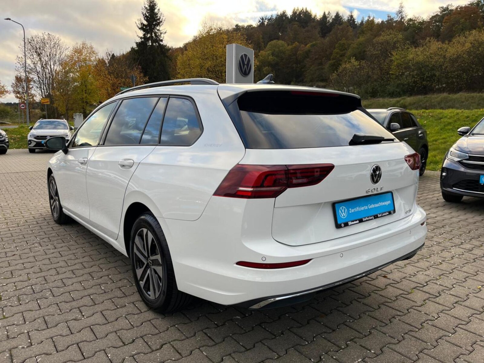 Volkswagen Golf Variant – Bild 9