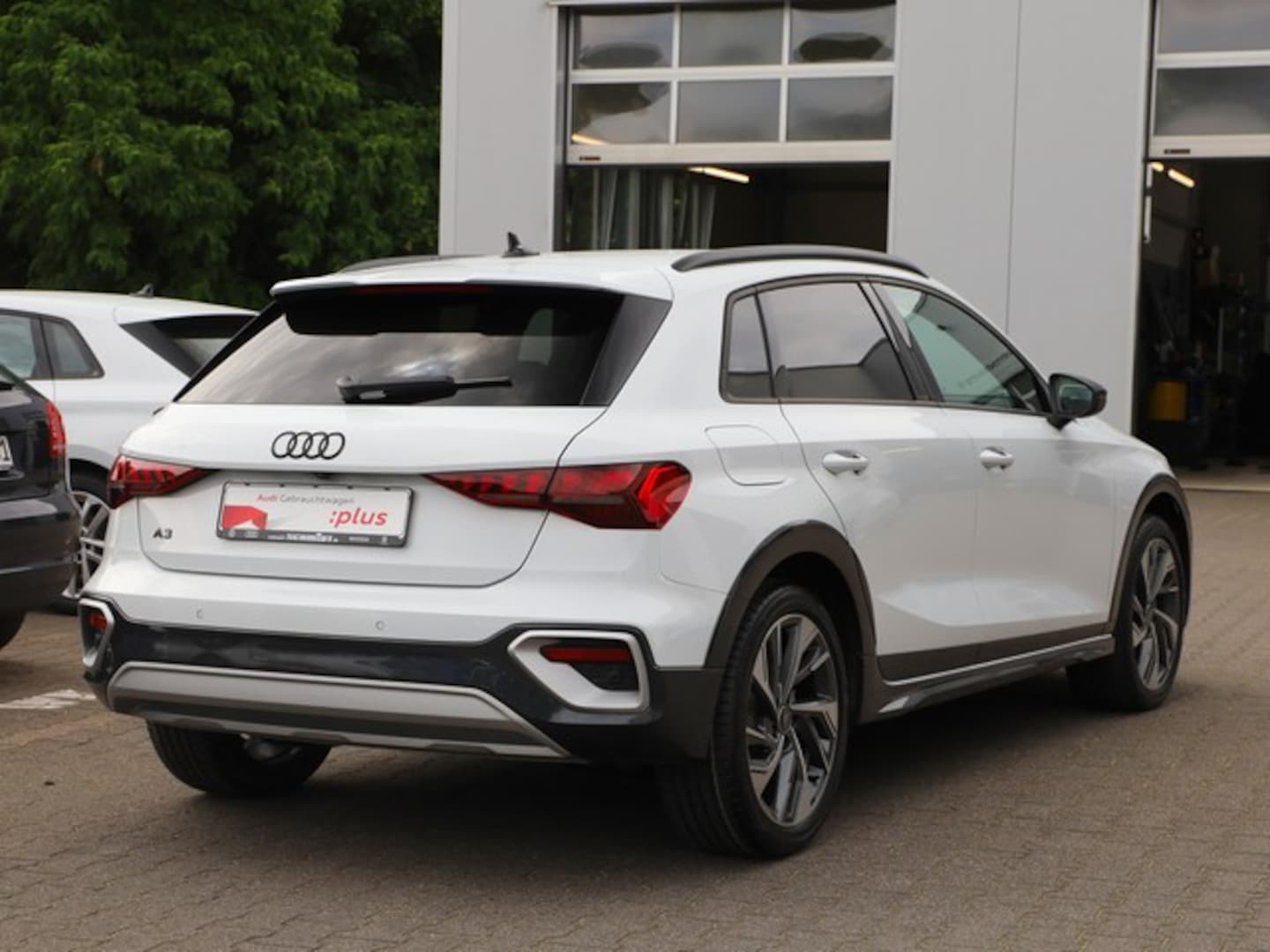 Bild über Audi A3 allstreet TFSI e 40 TFSI e S tronic - für weitere Informationen kontaktieren Sie den Audi Partner