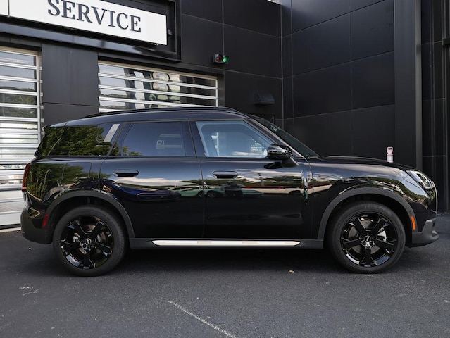 2025 MINI Countryman