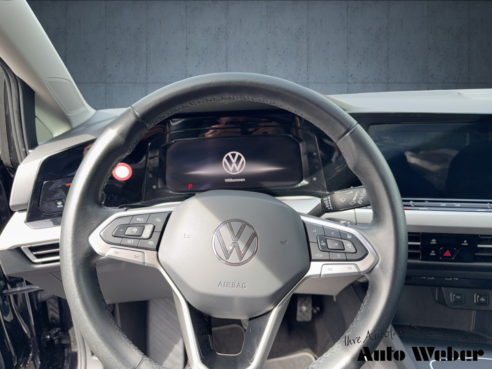 Volkswagen Golf Life