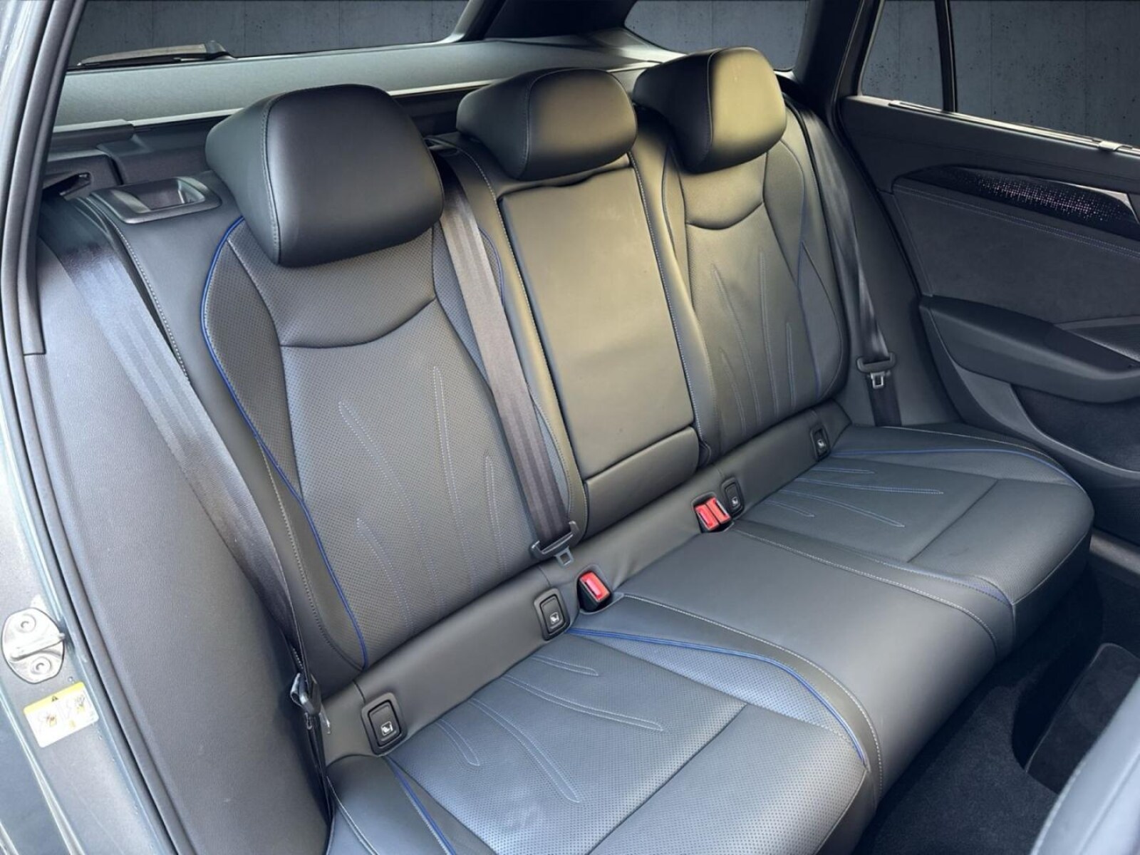 Volkswagen Passat – Bild 18