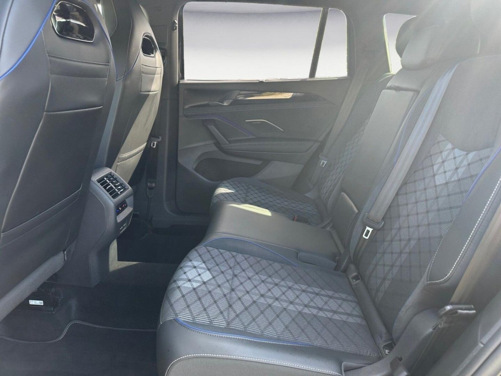 Volkswagen Tayron – Bild 14