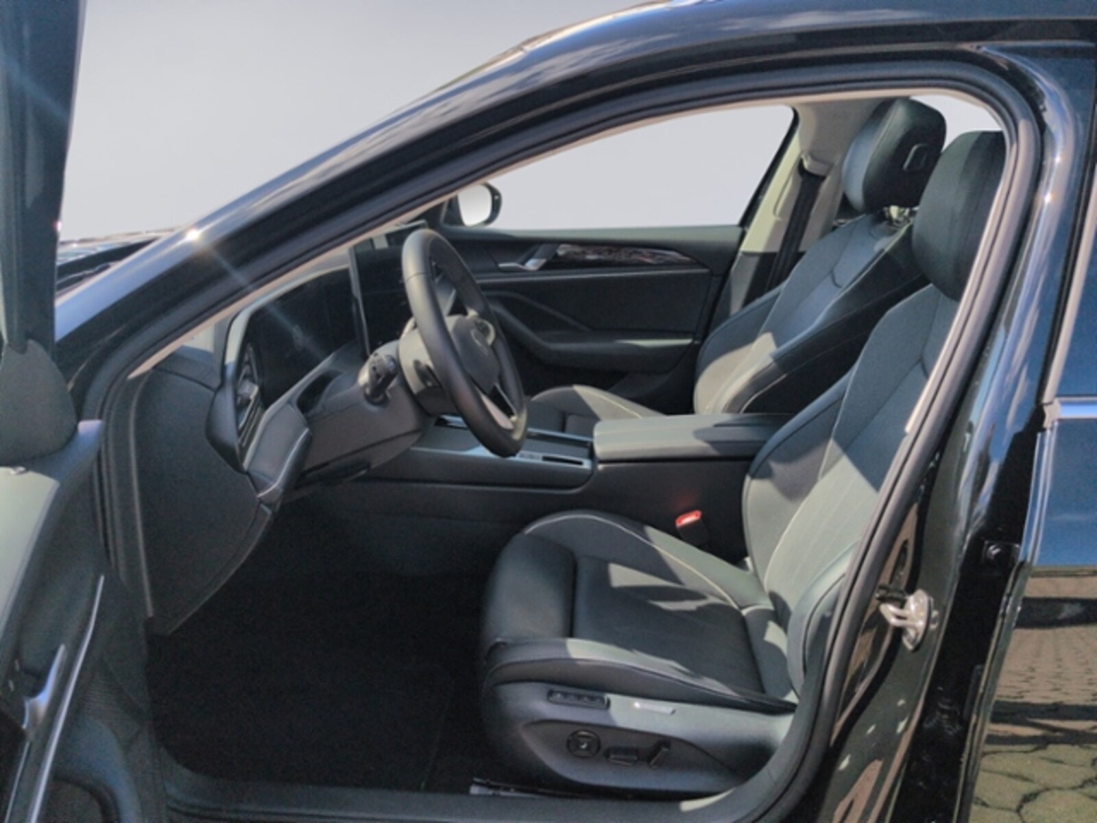 Volkswagen Passat – Bild 12