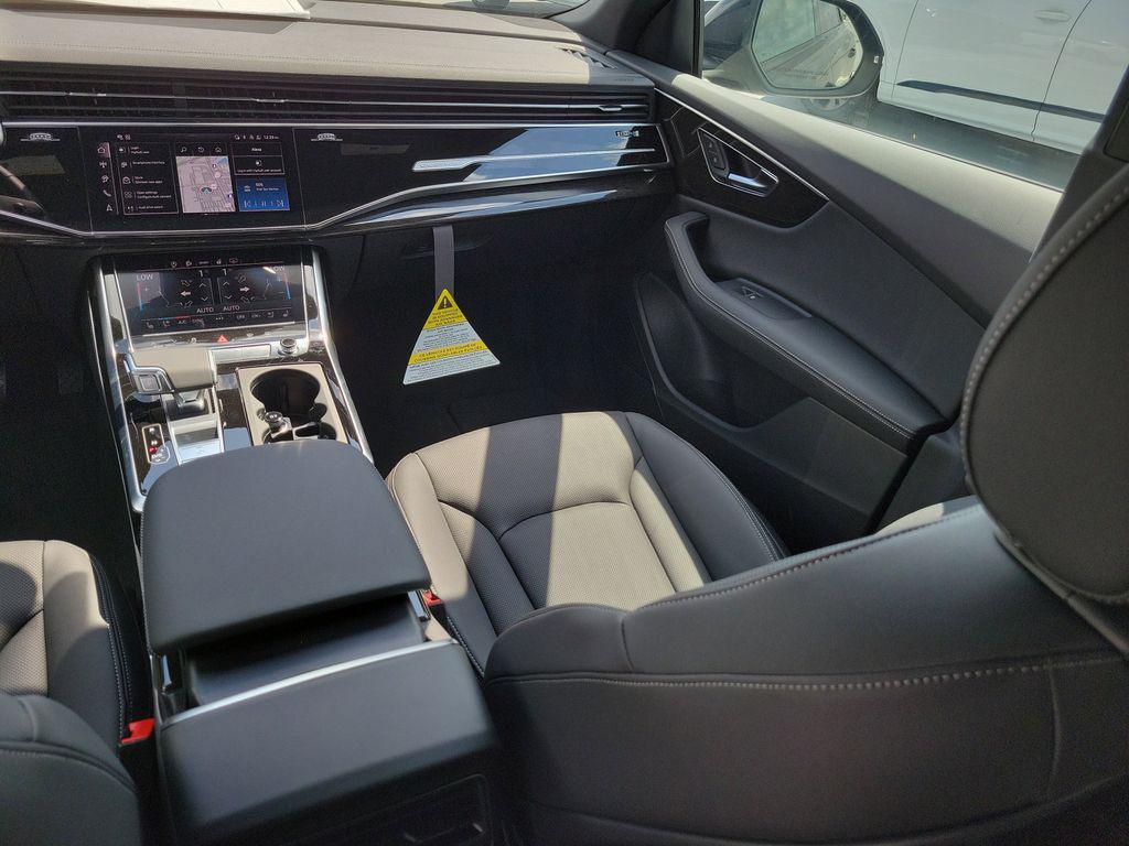 2026 Audi Q8 Premium Plus - Photo 24