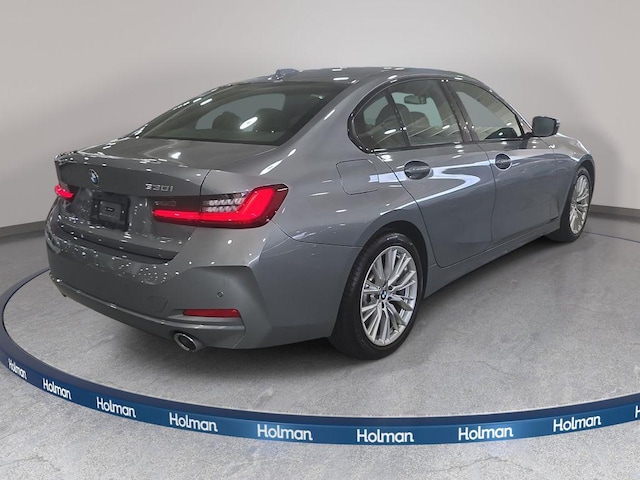 2023 BMW 330i