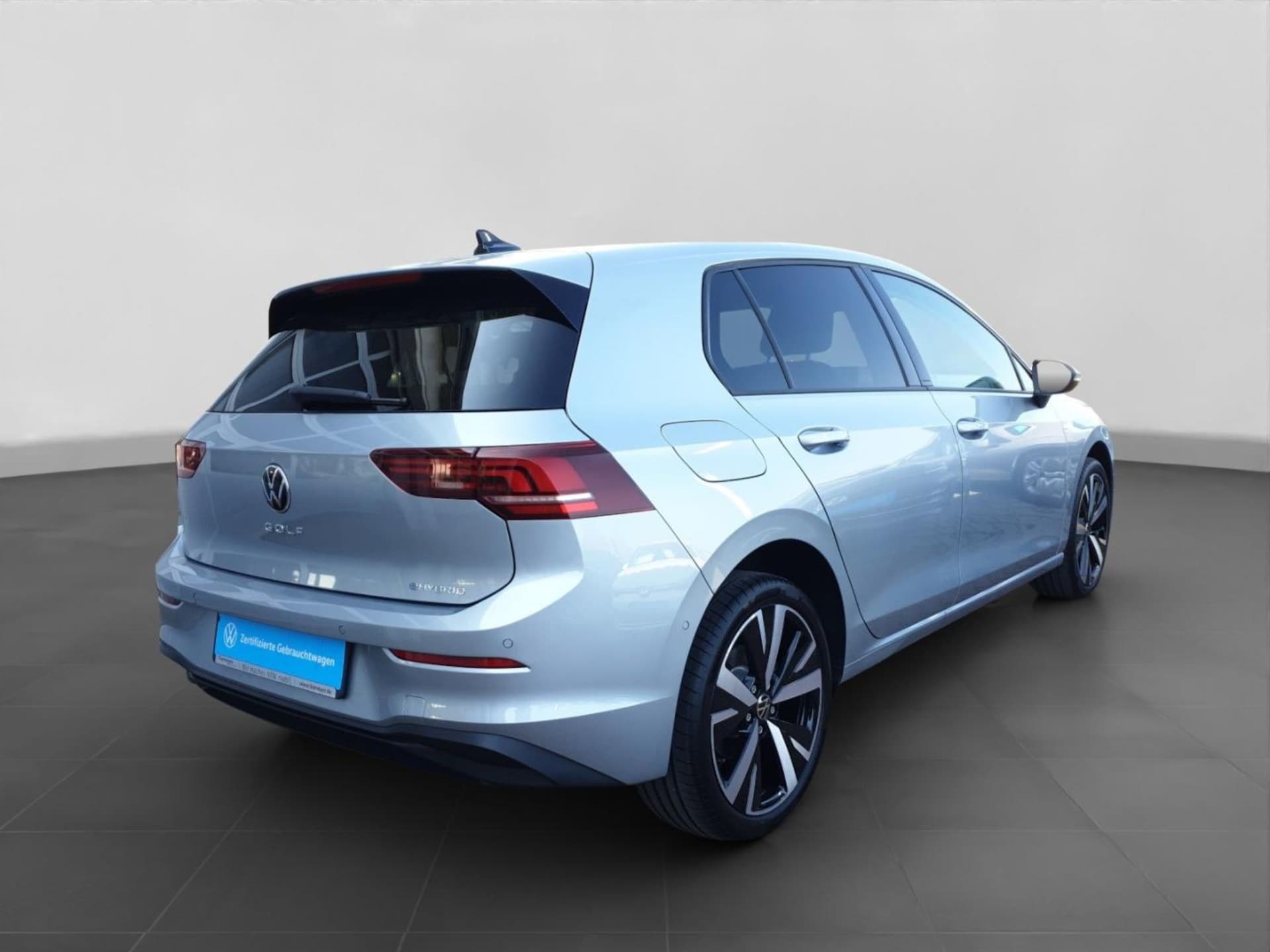 Volkswagen Golf Life