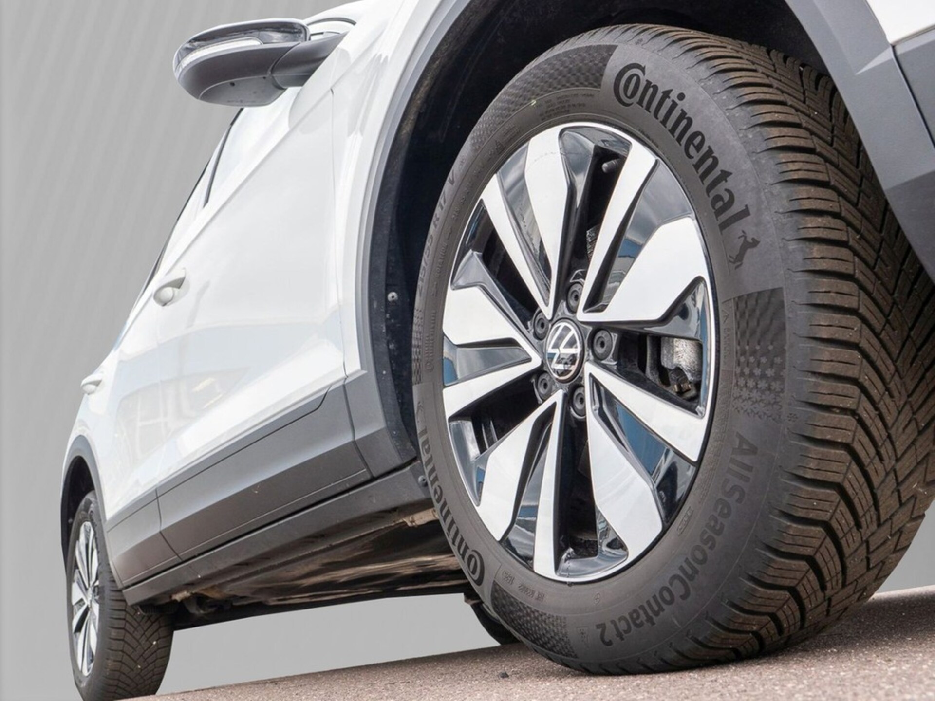 Volkswagen T-Roc Life