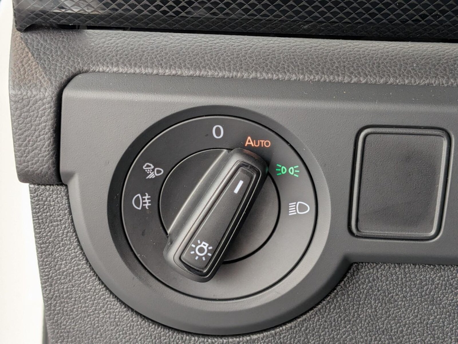 Volkswagen T-Cross – Bild 12