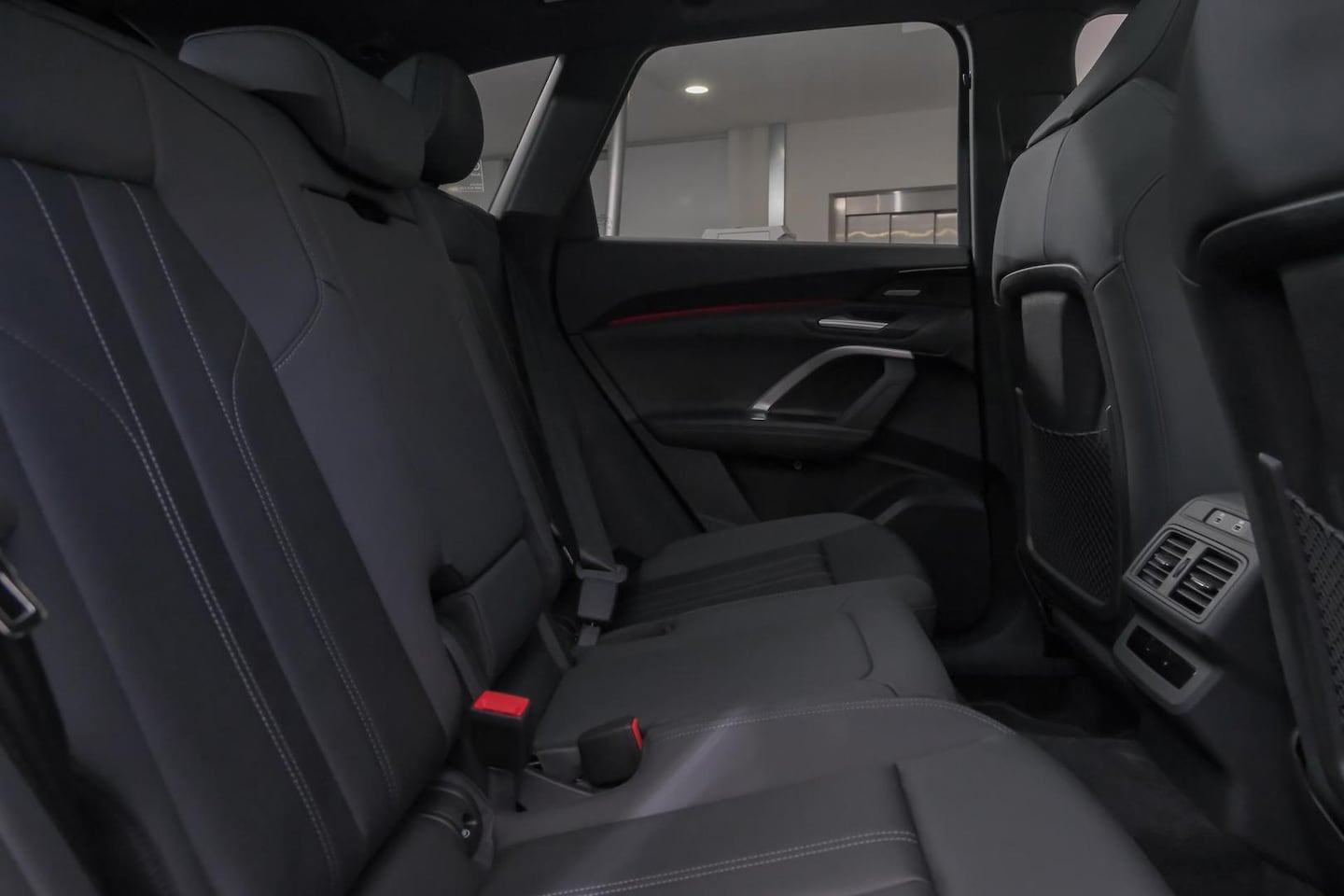 Image about Audi Q5 SUV TFSI quattro 200 kW sport
