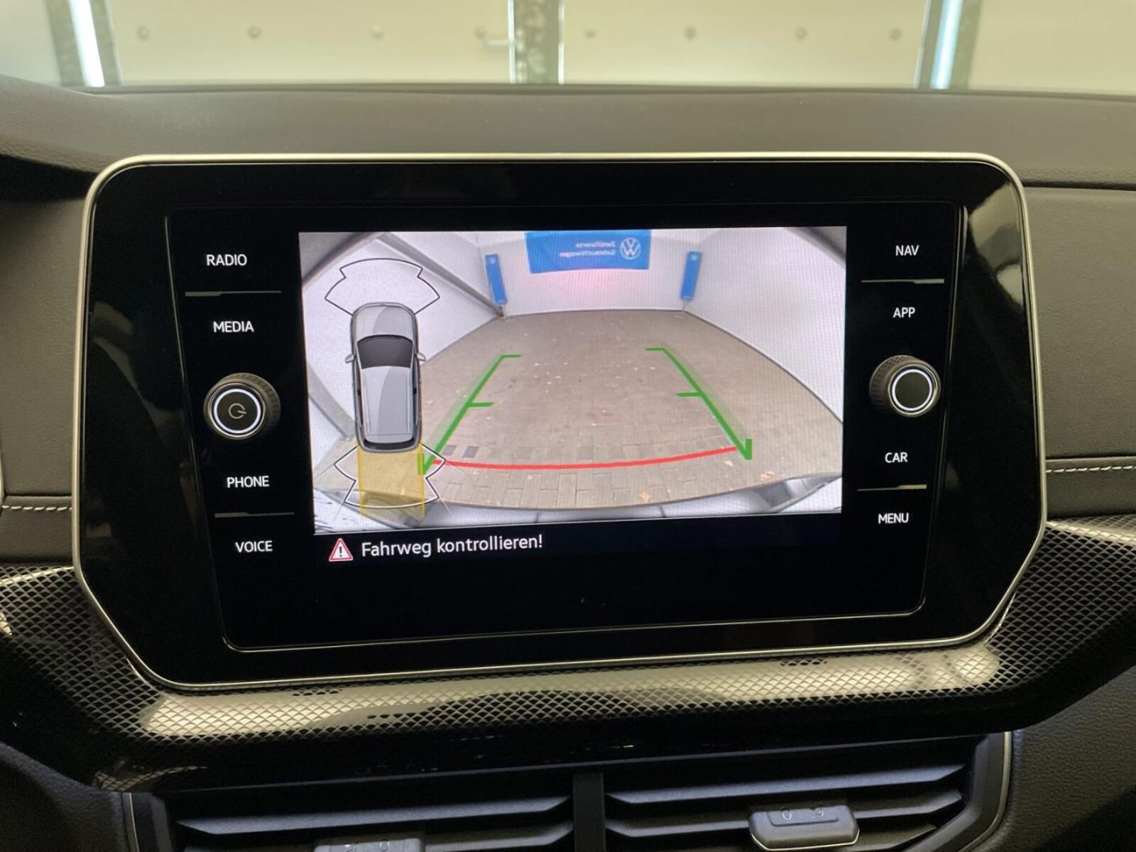 Volkswagen T-Cross – Bild 11