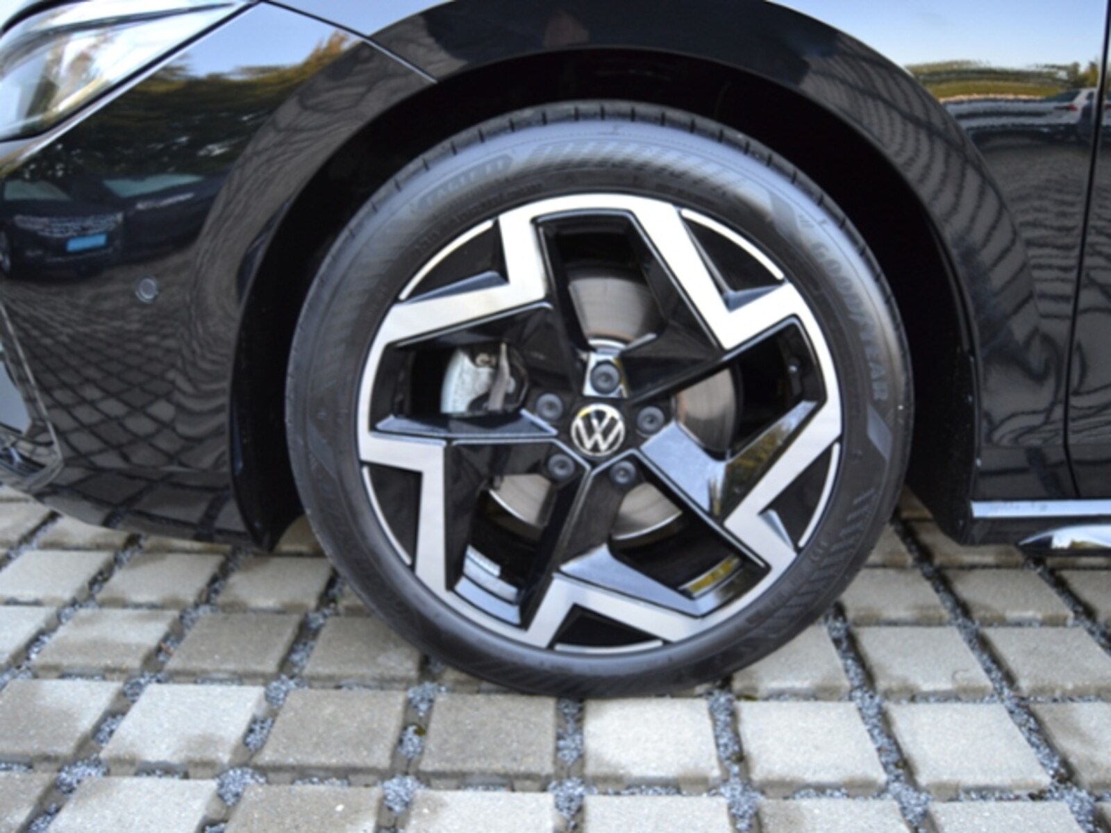 Volkswagen Passat – Bild 6