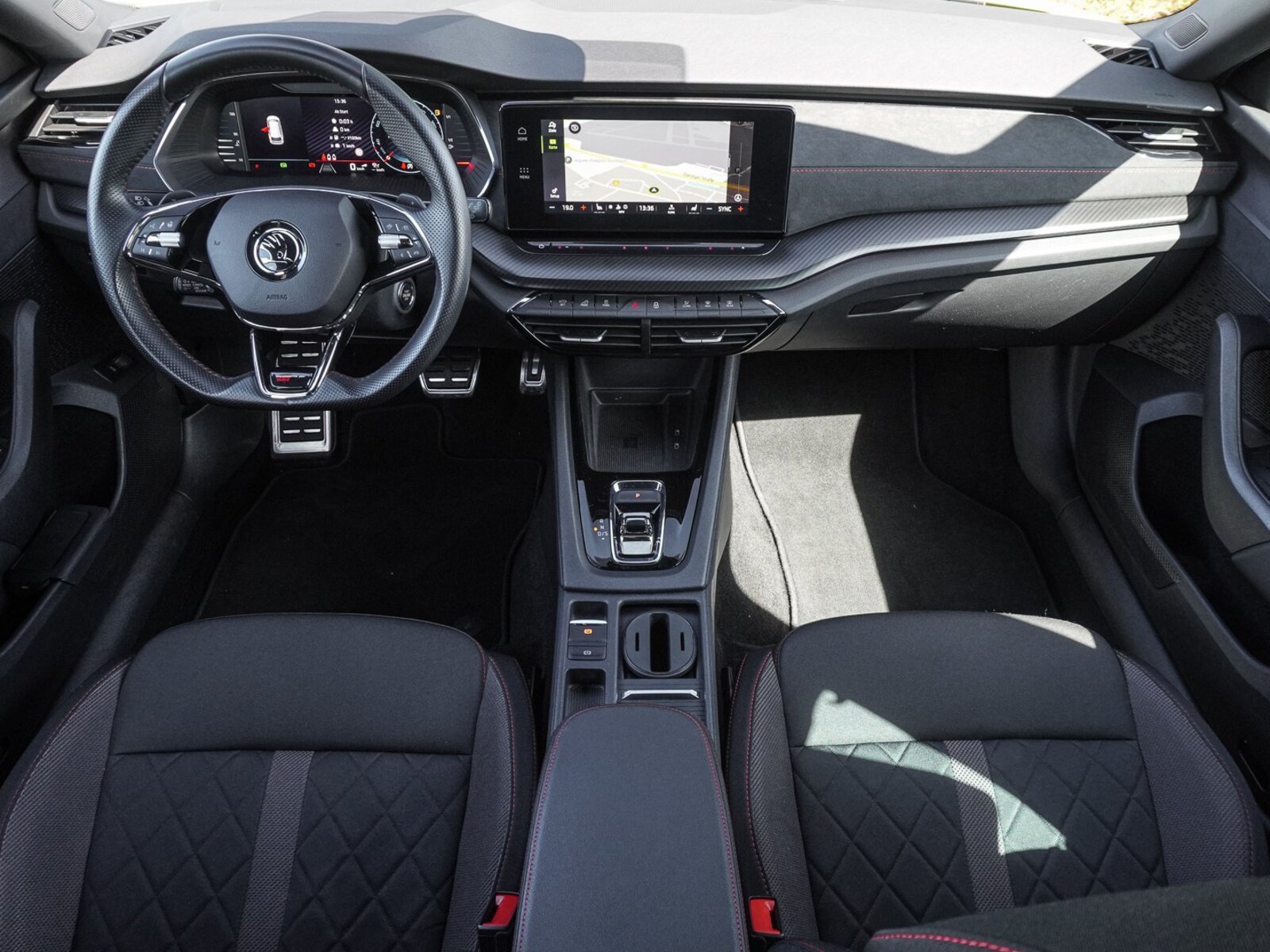 Škoda Octavia Combi – Bild 10