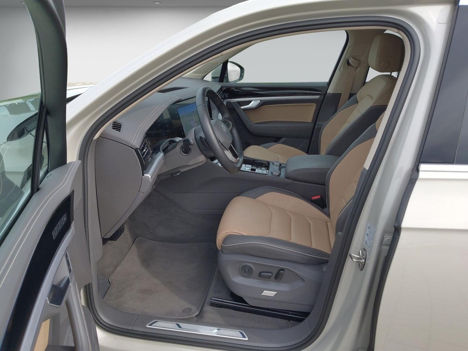 Volkswagen Touareg – Bild 11